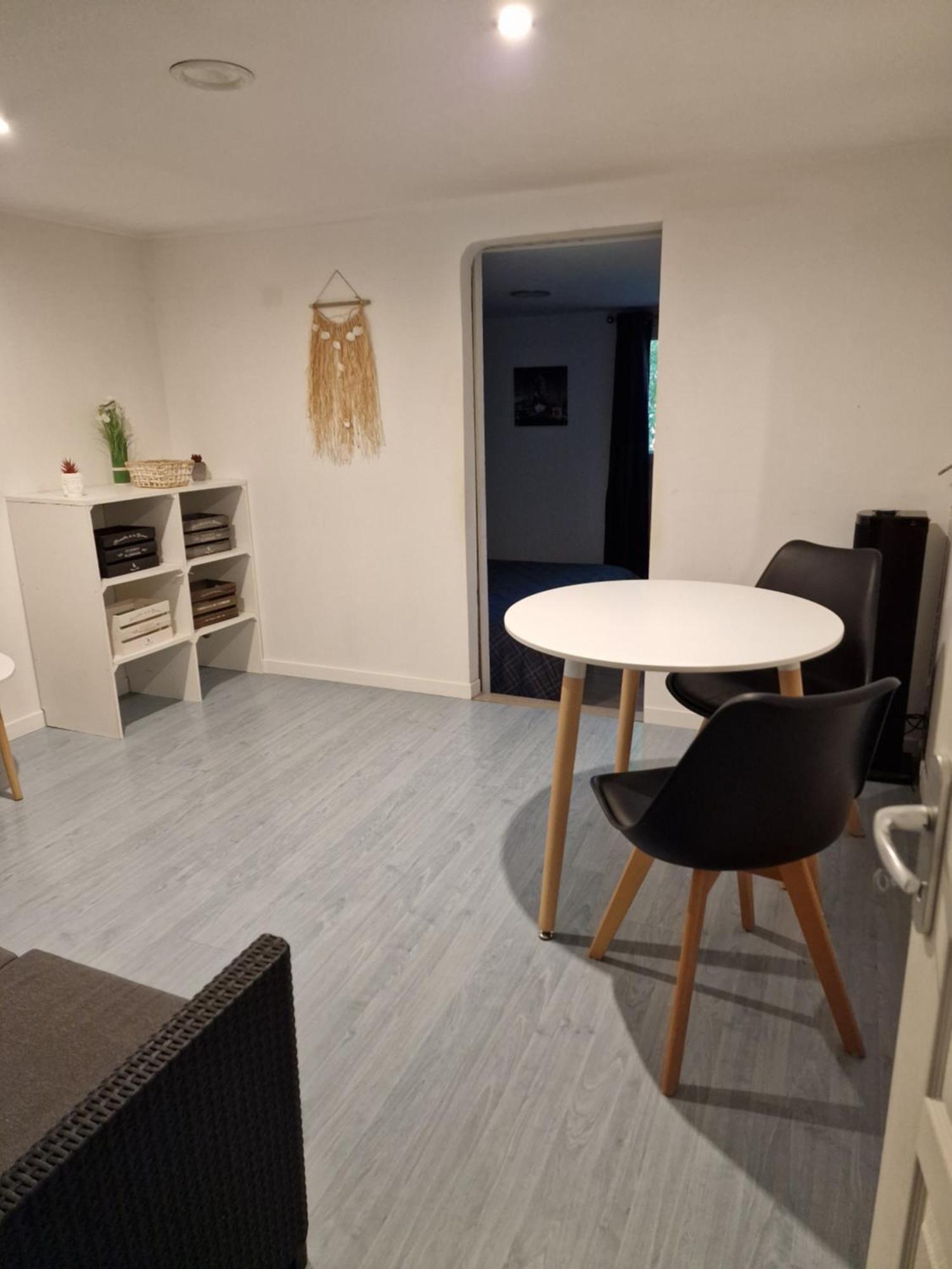 Chambre Chez L Habitant Petit Dejeuner Compris Fréjus Екстериор снимка