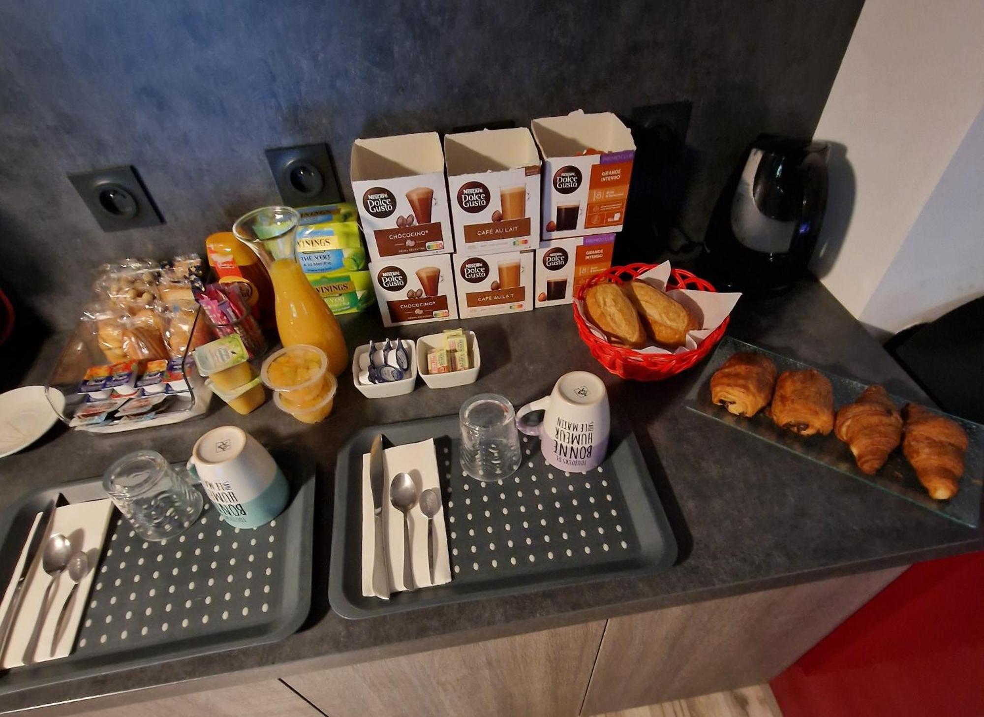 Chambre Chez L Habitant Petit Dejeuner Compris Fréjus Екстериор снимка