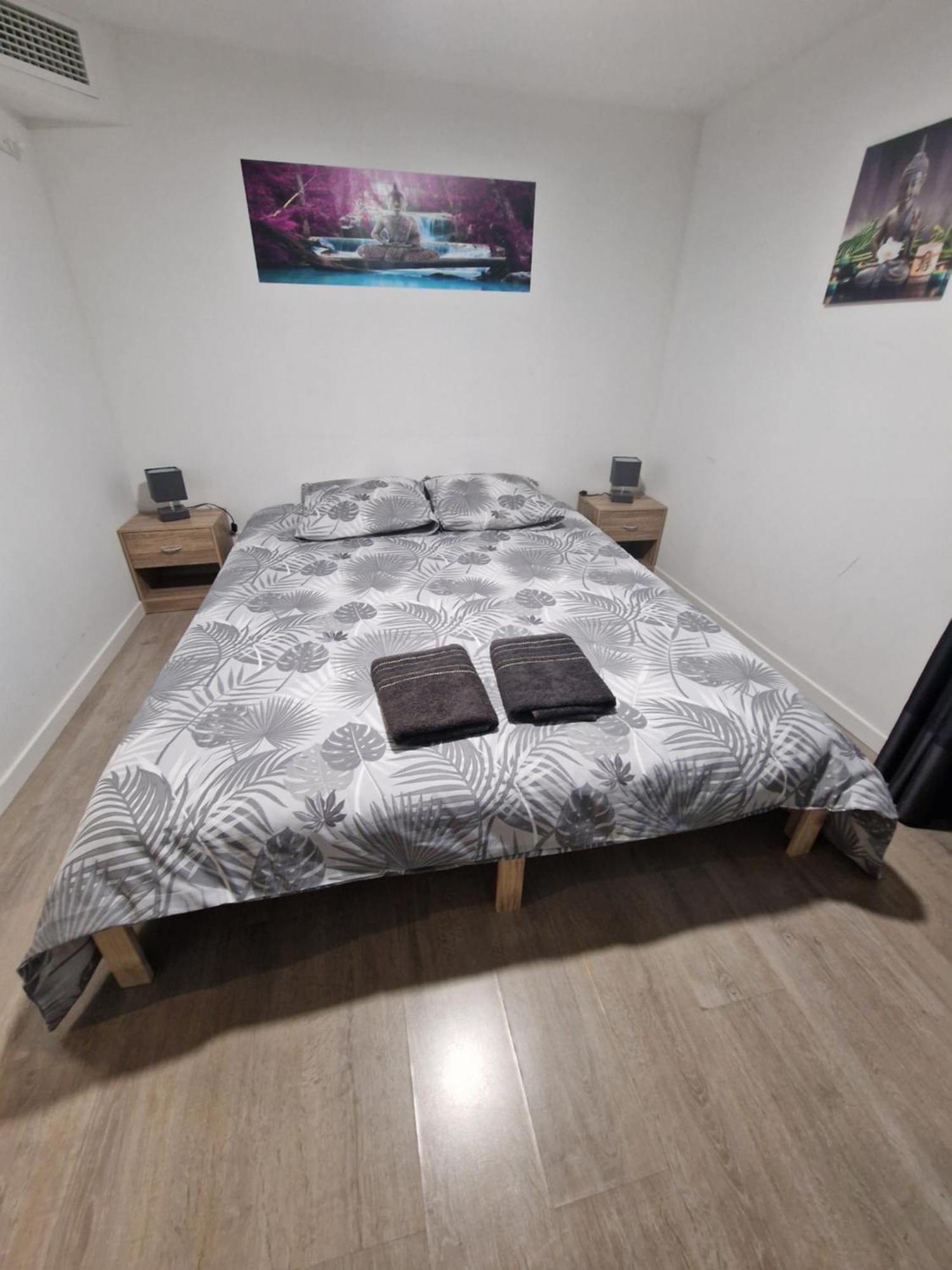Chambre Chez L Habitant Petit Dejeuner Compris Fréjus Екстериор снимка